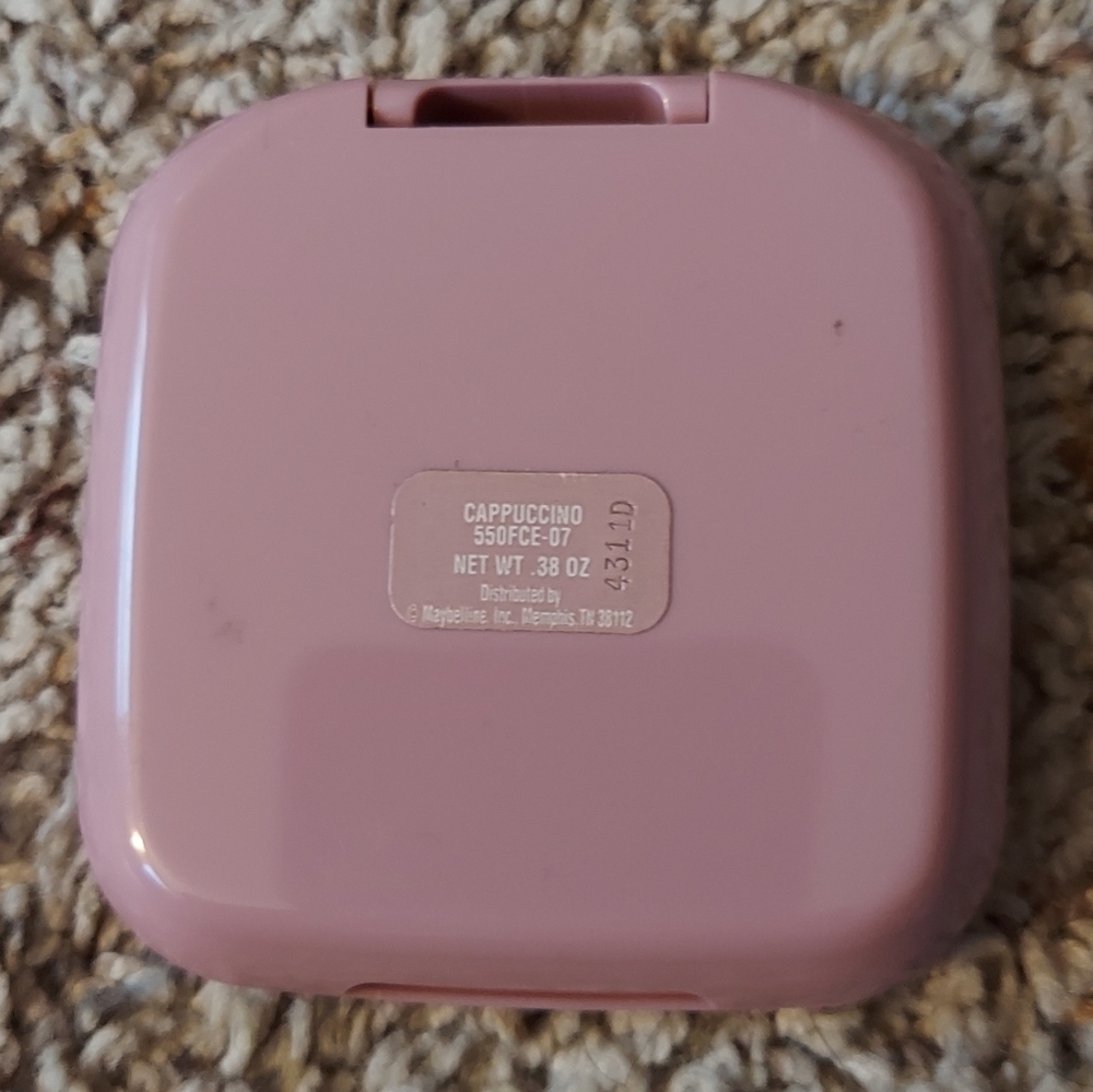 Compact - Picture 2 of 3